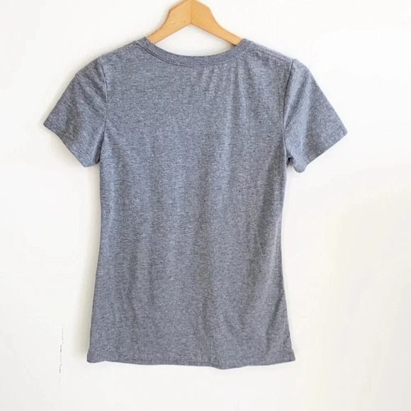 Friends television series gray short sleeve graphic t-shirt size Large - Picture 3 of 4